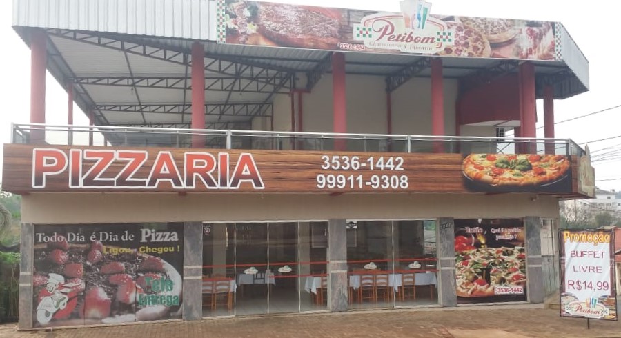Foto churrascaria e pizzaria petibom.jpg